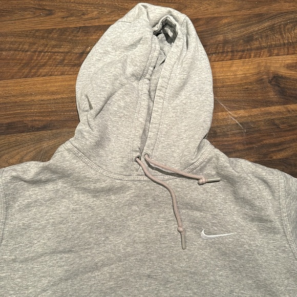 Nike Sportswear Solo Swoosh Fleece Pullover Hoodie - Picture 3 of 4